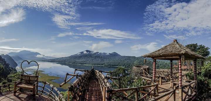 Danau Buyan Wanagiri