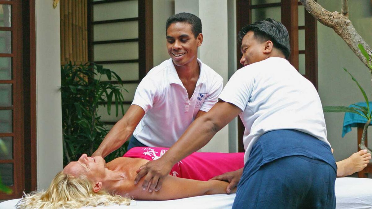 Jari Menari: A Beautiful Balinese Massage - The Colony Hotel Bali