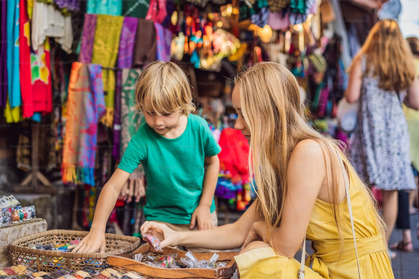 Shopping in seminyak art market