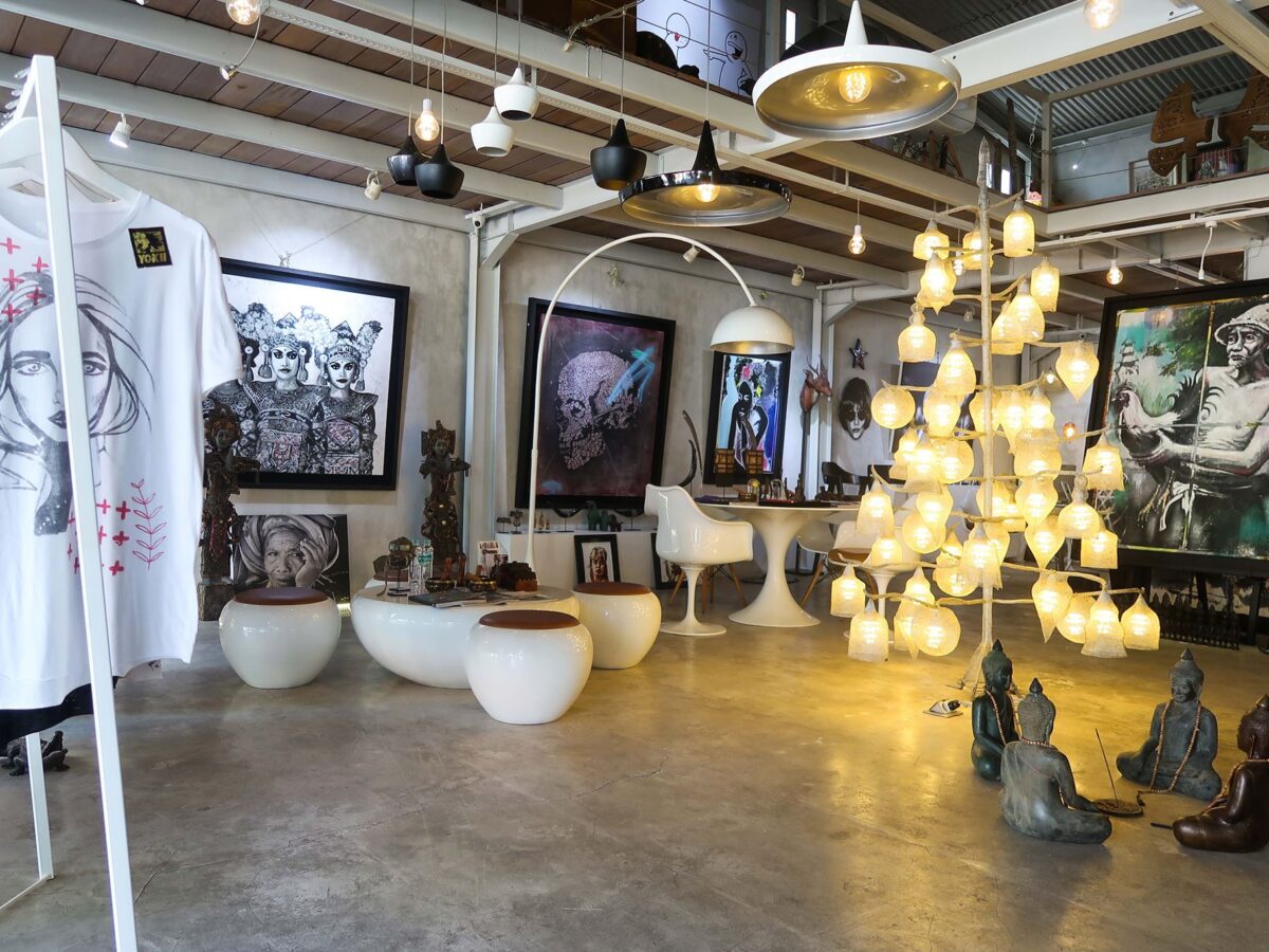 nyaman art gallery seminyak