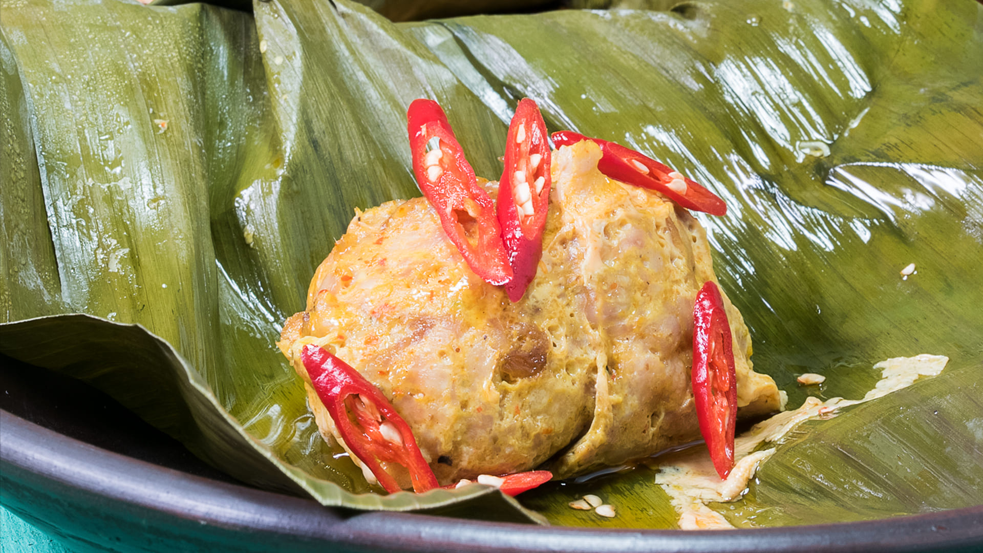 tum ayam, local food from bali